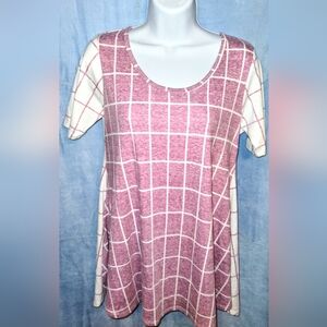 LuLaRoe Simply Comfortable Pink and White top